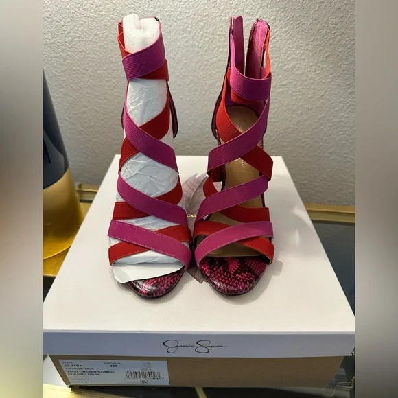 New Jessica Simpson Jyra Heels - Picture 2 of 4